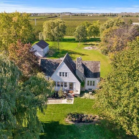 Waterfront Niagara-On-The-Lake Farmhouse On A Vineyard Villa Exteriör bild